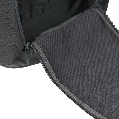 Traveler Backpack Detail 9